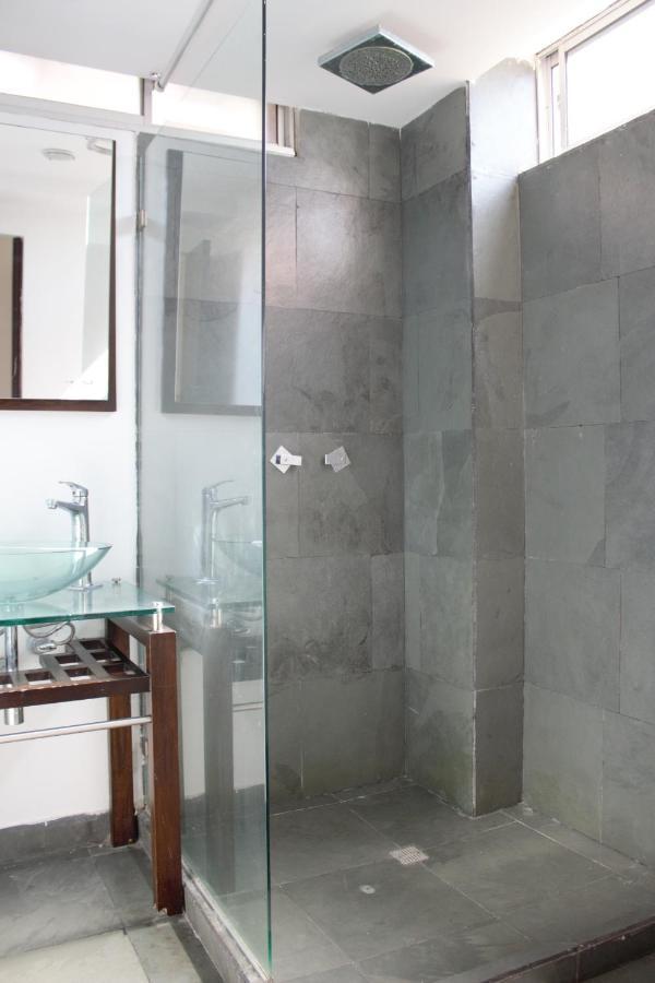 מדיין Hotel Boutique Las Rosas 5 G מראה חיצוני תמונה